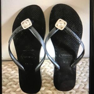 Havaianas thin flip flops